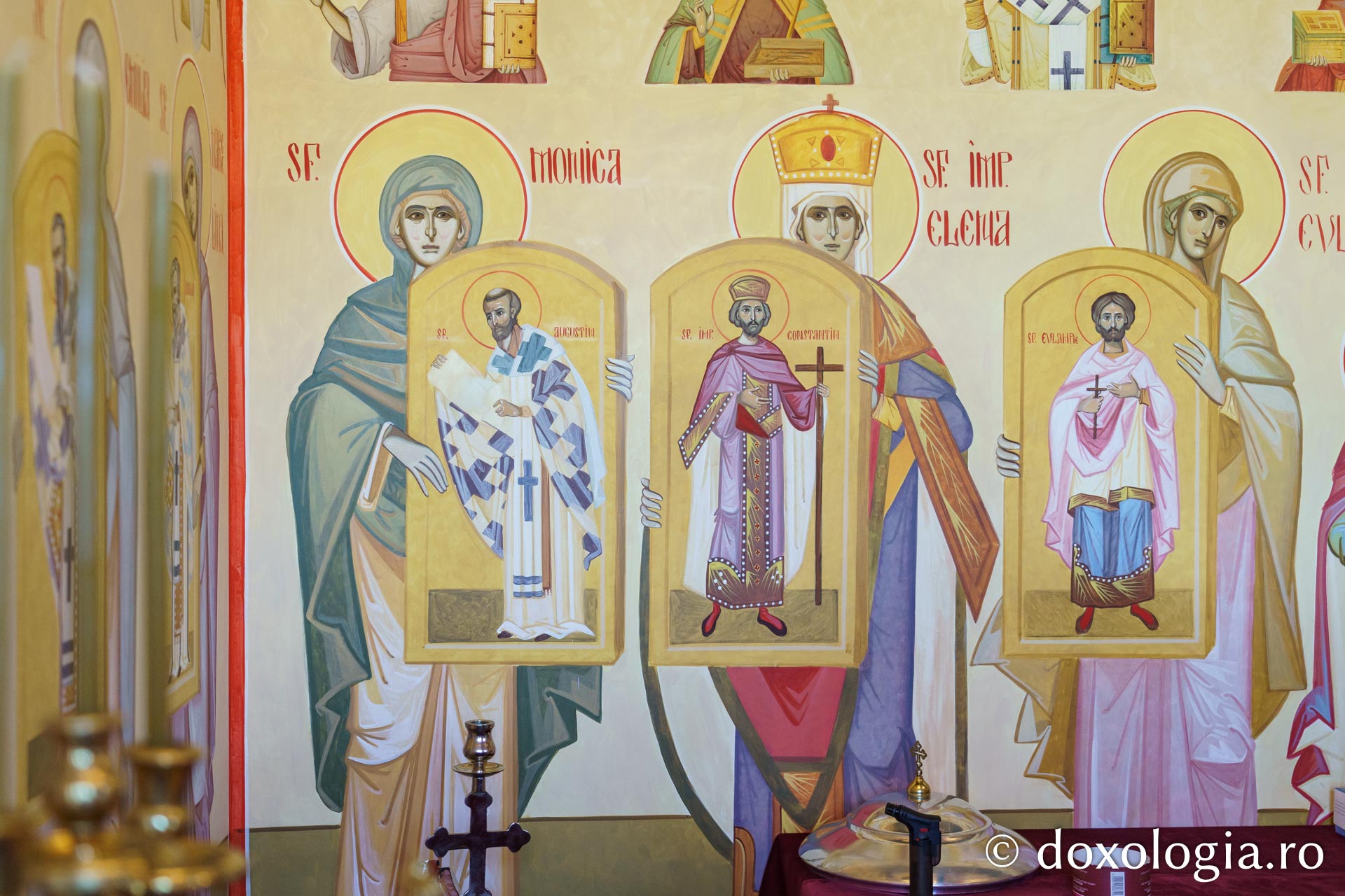 IPS Teofan a slujit la Maternitatea „Cuza Vodă” și a sfințit pictura paraclisului Clinicii „Veronica”