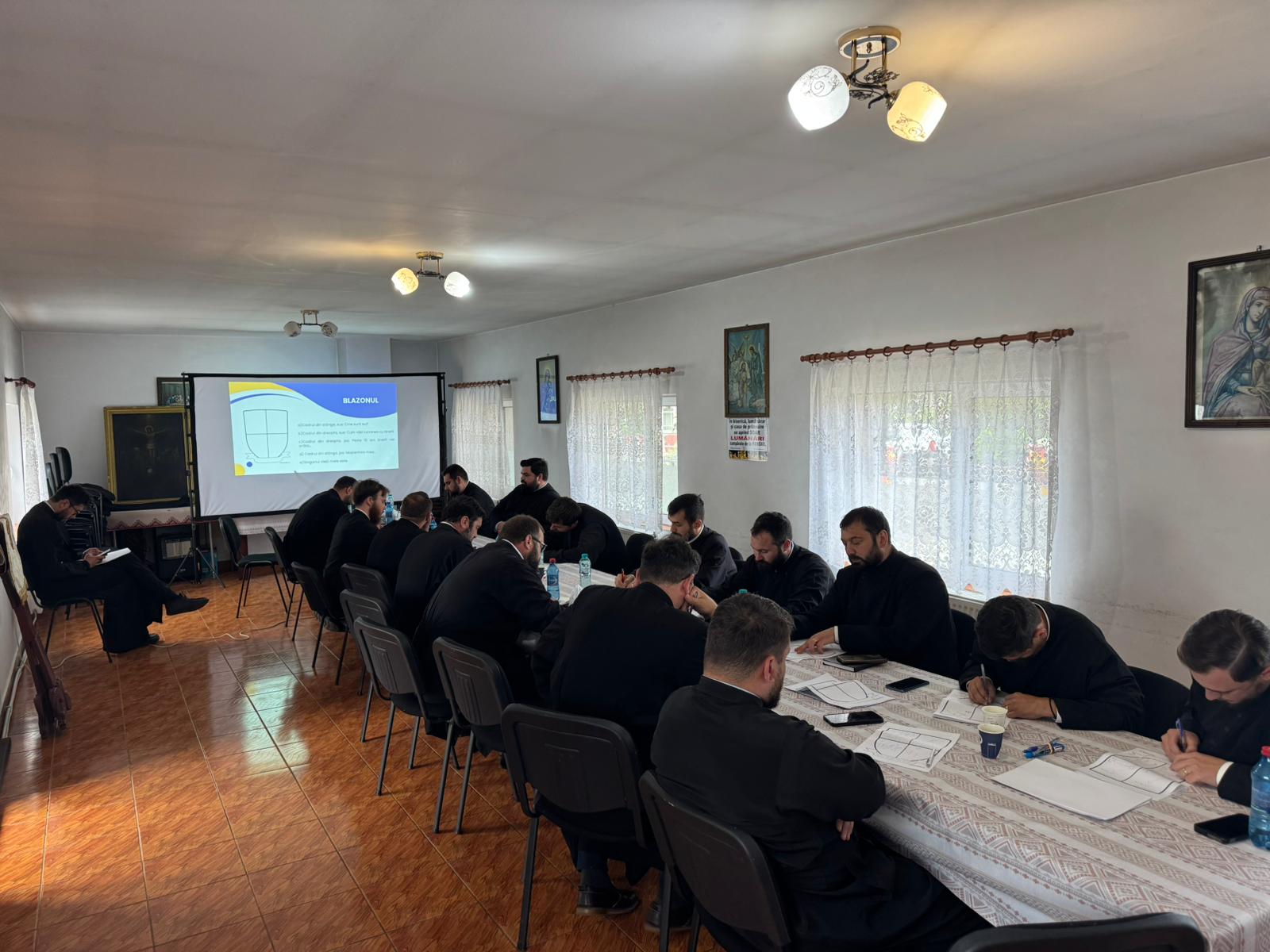 Formarea preoților moderatori din cadrul Întâlnirii Tinerilor Ortodocși din Protopopiatele Hârlău și Pașcani