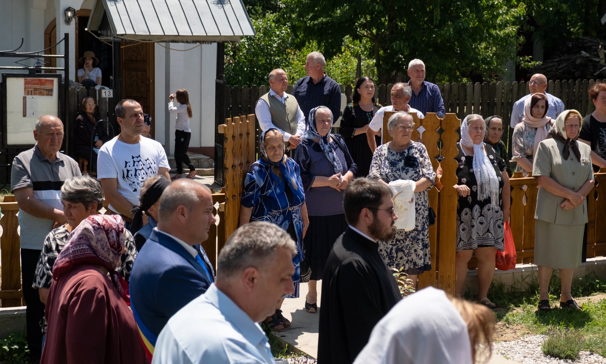 Parohia Șendreni are un nou așezământ: Casa socială „Sfânta Teodora de la Sihla”, binecuvântată de PS Nichifor Botoșăneanul