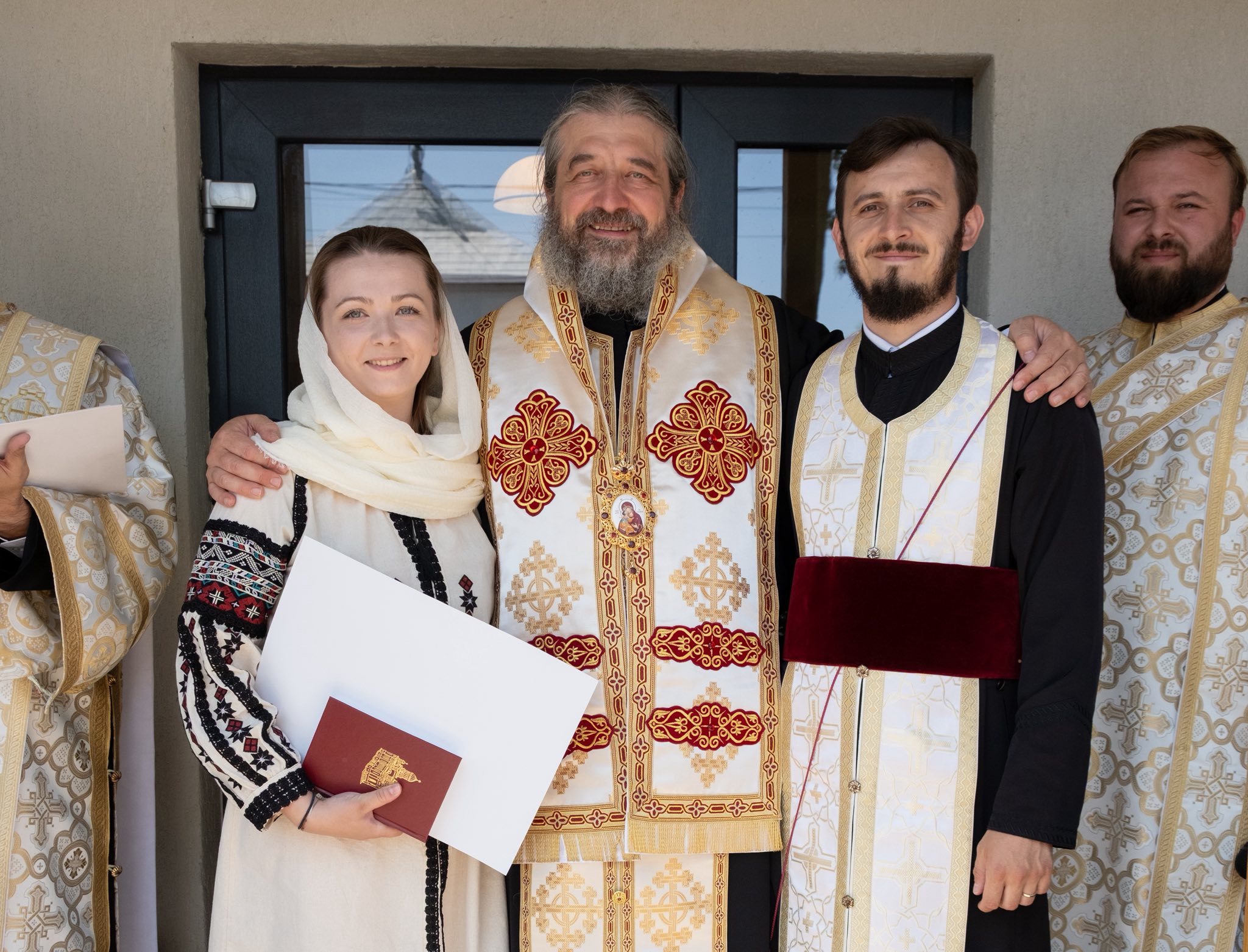 Parohia Șendreni are un nou așezământ: Casa socială „Sfânta Teodora de la Sihla”, binecuvântată de PS Nichifor Botoșăneanul