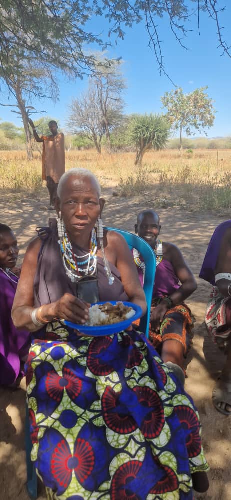 53 de femei și copii s-au botezat la Mapogoro