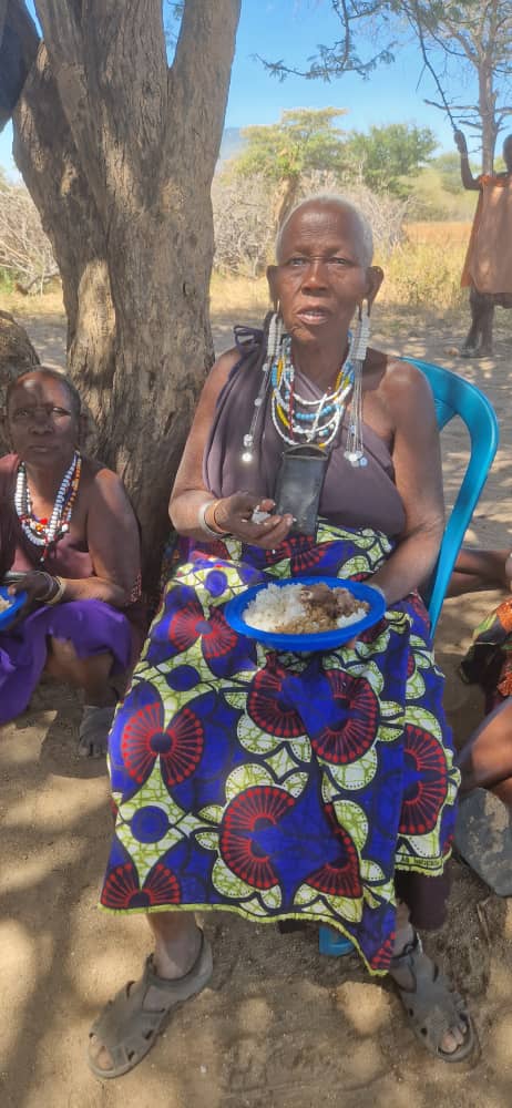 53 de femei și copii s-au botezat la Mapogoro