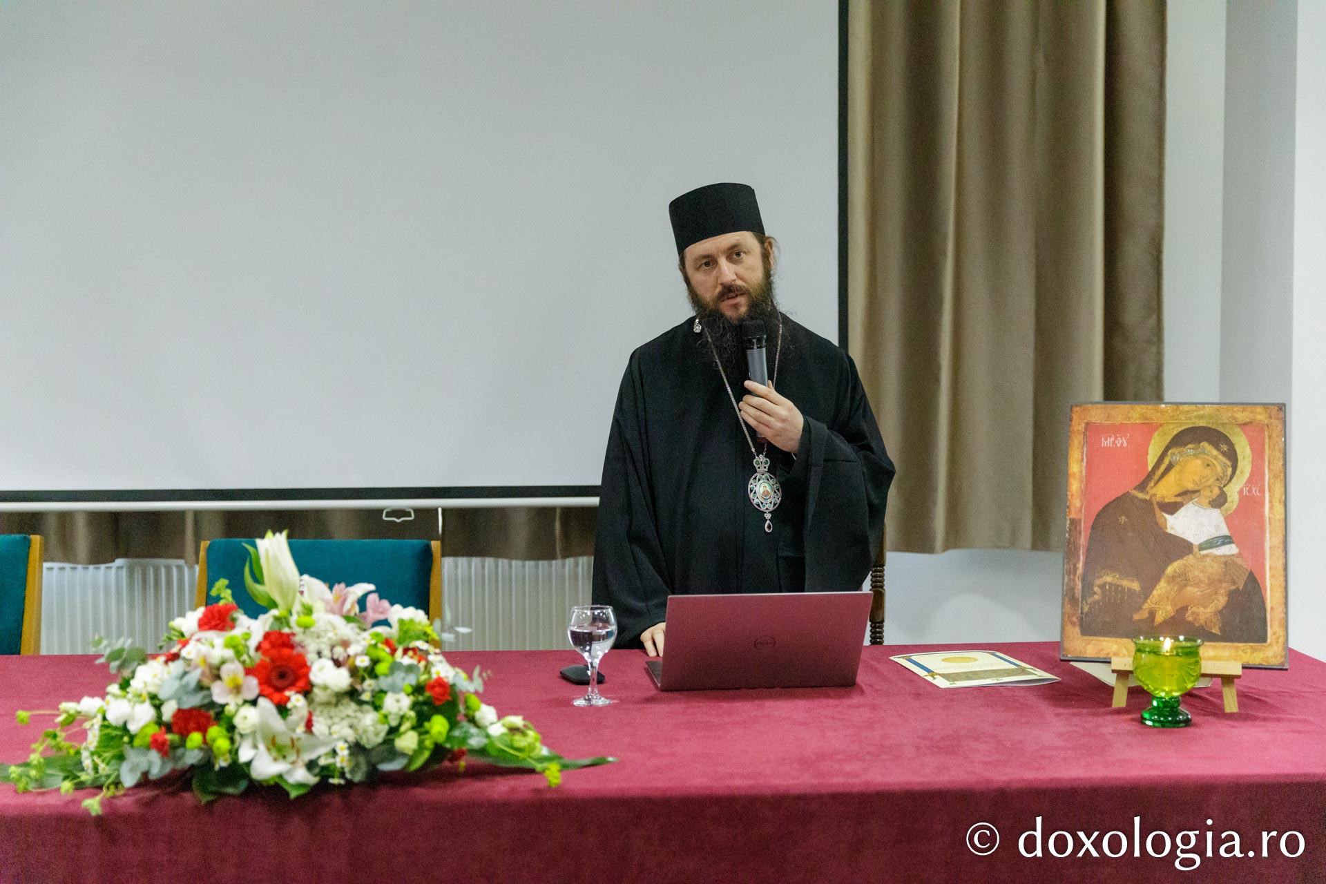 Conferință preoțească dedicată clericilor și familiilor acestora, la Centrul Cultural-Pastoral „Sfântul Daniil Sihastrul” din Durău