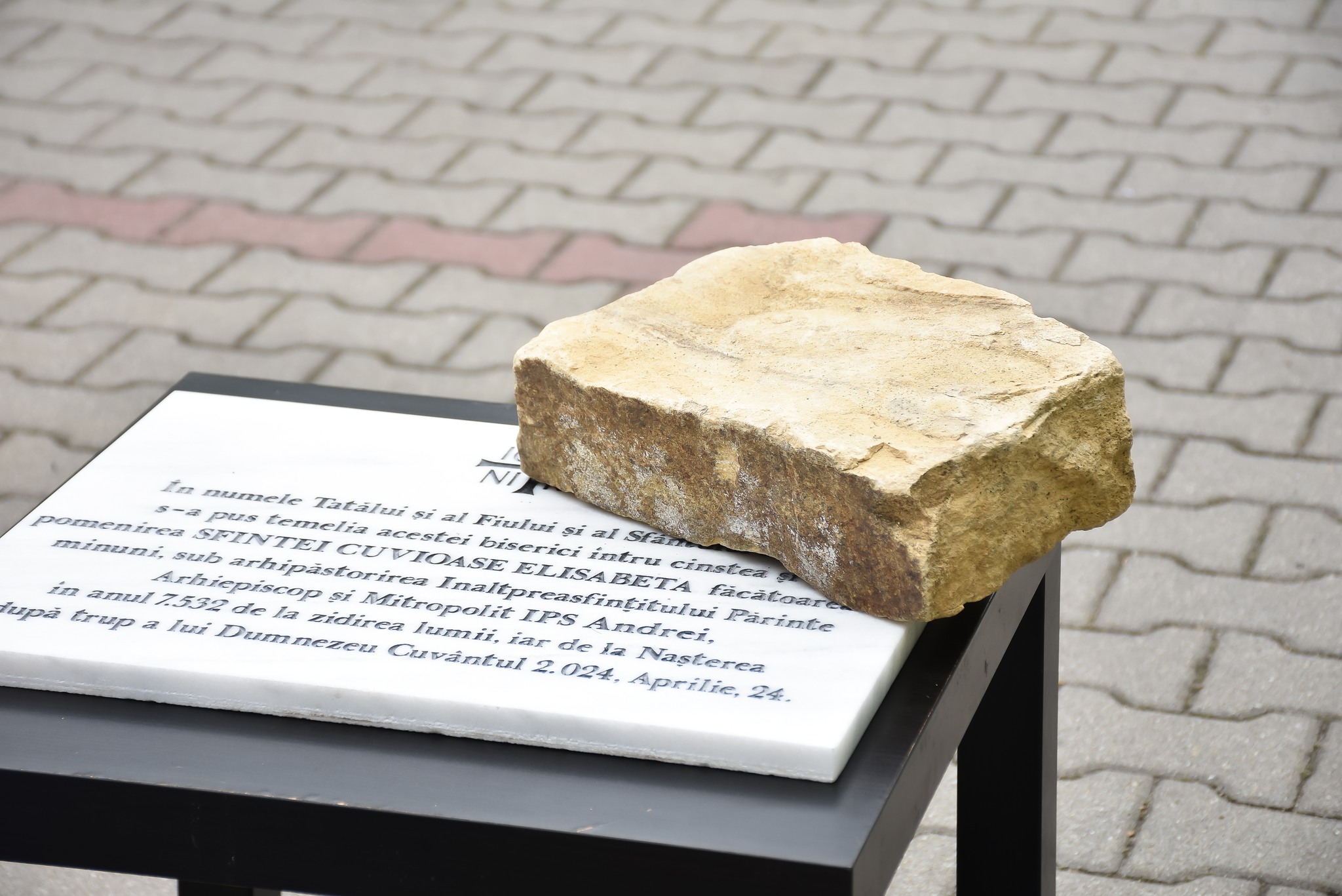 Hramul Mănăstirii „Sfânta Elisabeta” din Cluj-Napoca și punerea pietrei de temelie pentru biserica așezământului monahal