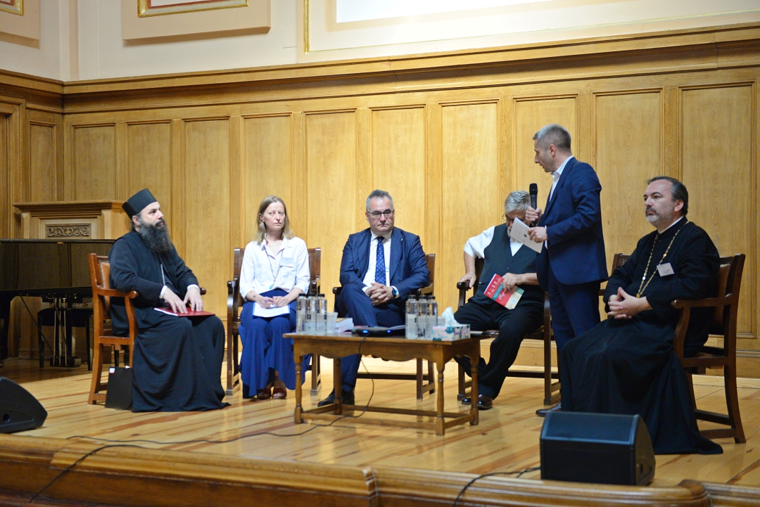 A debutat Simpozionul „Explorări în tradiția biblică românească și europeană”, ediția a XIV-a