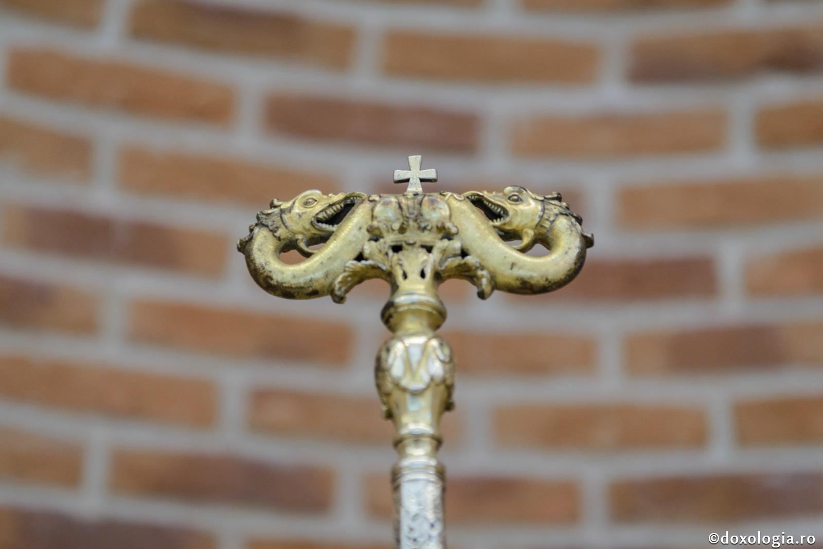 Cine sunt cei doi candidați pentru postul de Episcop-vicar al Arhiepiscopiei Romanului și Bacăului