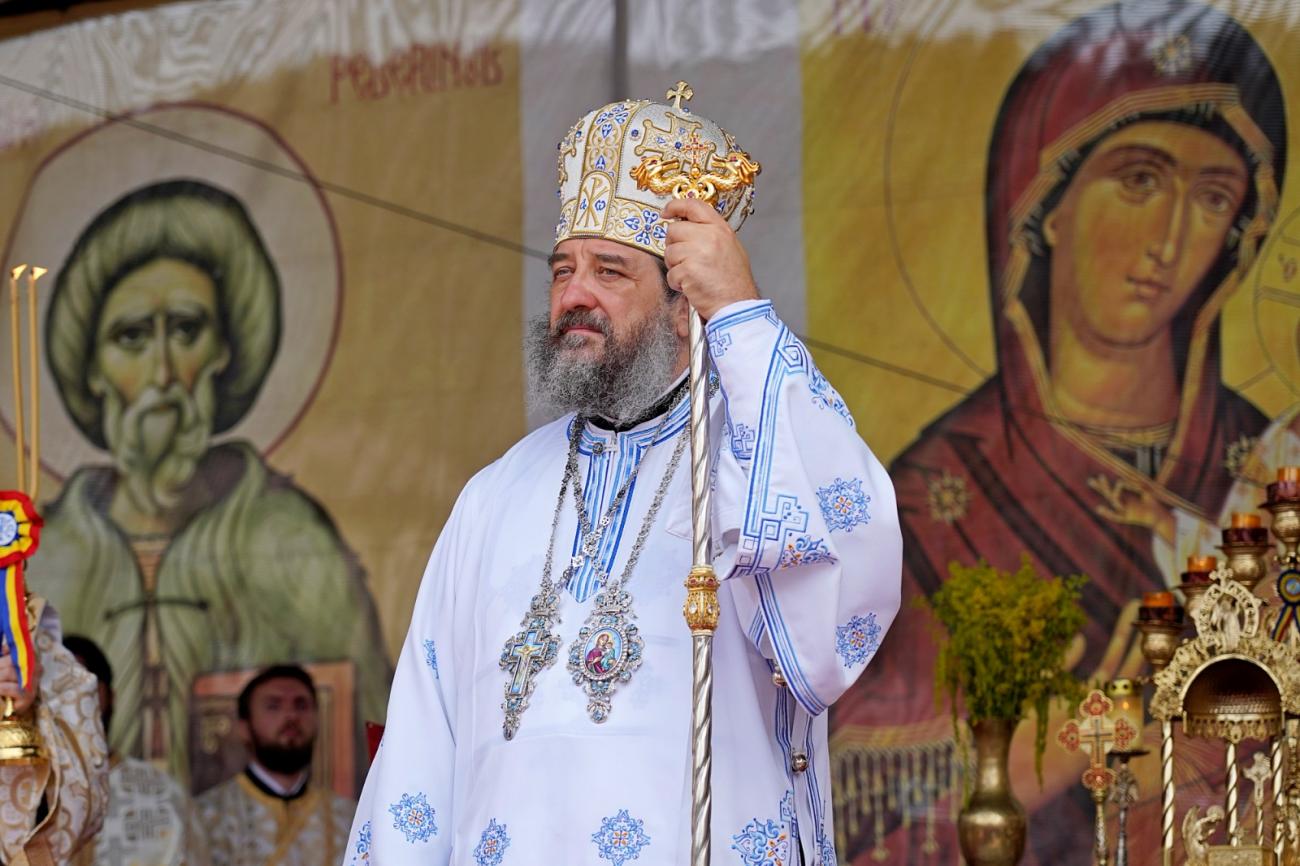 Foto: Flavius Popa (Video) PS Nichifor Botoșăneanul: „Domnul lucrează în lume cu semne și minuni mari”