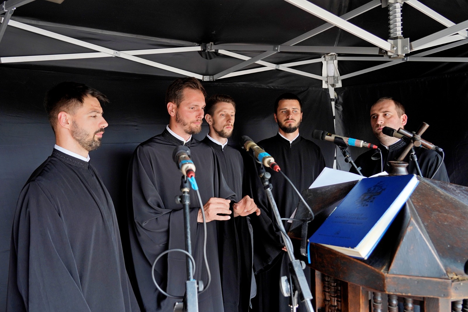 PS Nichifor Botoșăneanul, către nemțeni, la hramul orașului Piatra Neamț: „Să-l urmăm cu viețuirea noastră pe Sfântul Ioan Botezătorul”