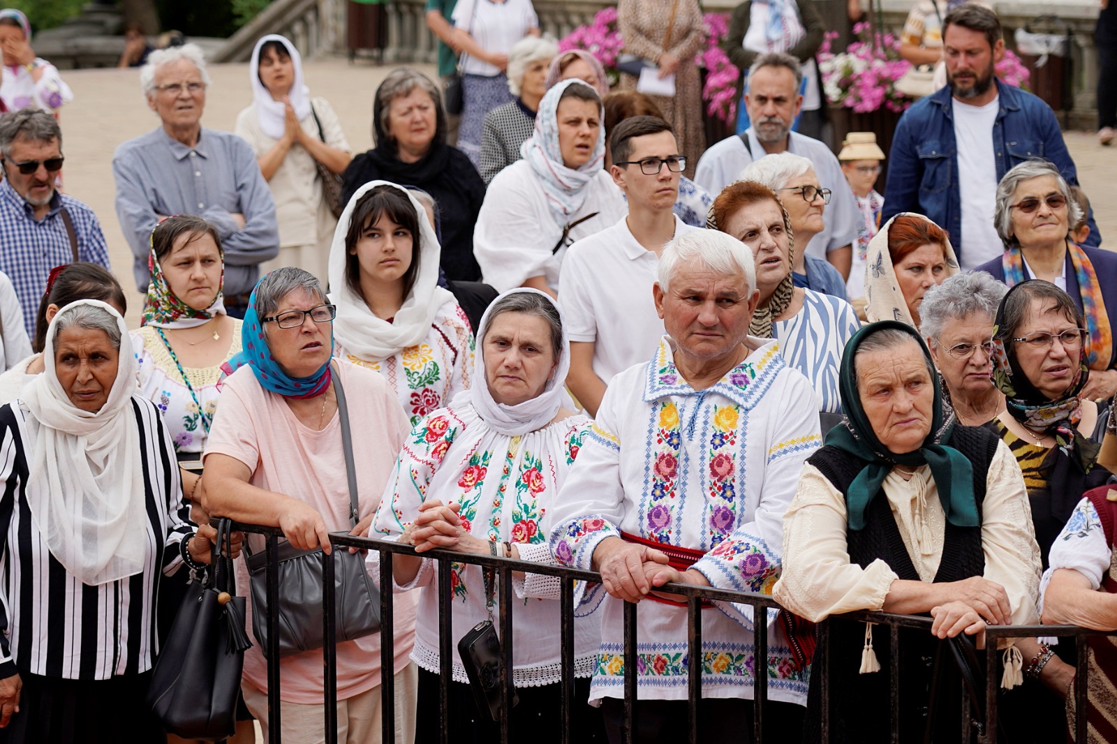 PS Nichifor Botoșăneanul, către nemțeni, la hramul orașului Piatra Neamț: „Să-l urmăm cu viețuirea noastră pe Sfântul Ioan Botezătorul”