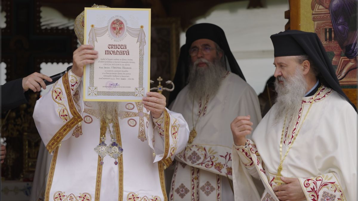 Întru pomenire veșnică: Sfânta Liturghie și parastas pentru părintele Justin Parvu la Mănăstirea Petru Vodă