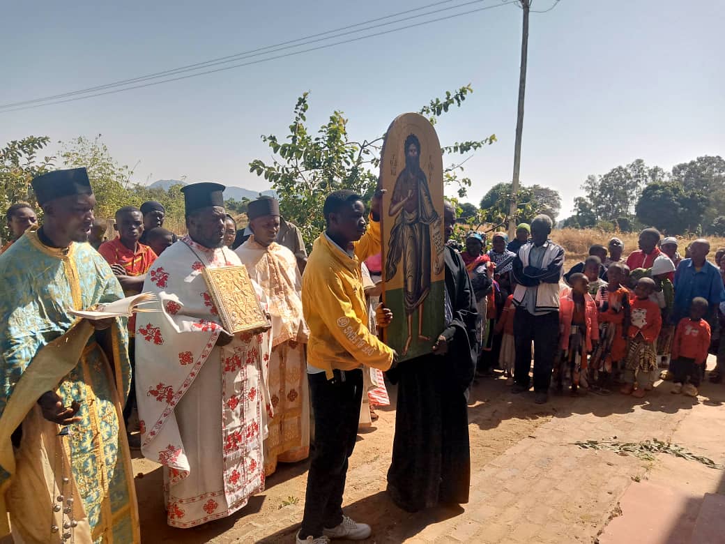 Sfântul Ioan Botezătorul, cinstit astăzi în satul Nzihi