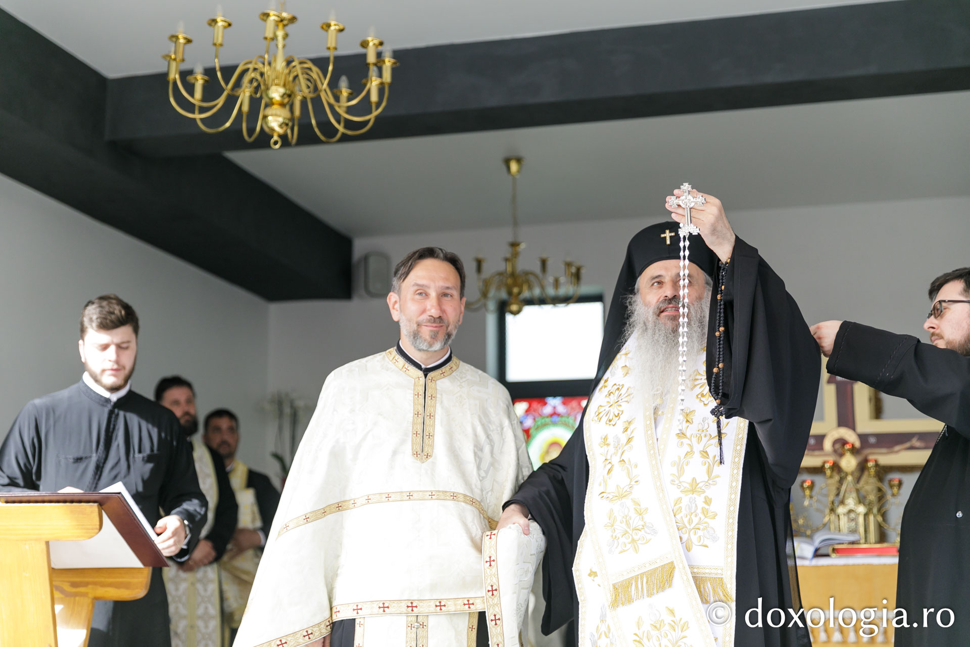 Parohia Miroslava III