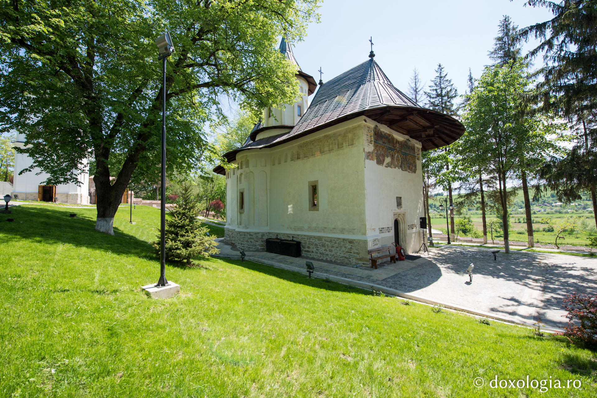 Scurt istoric al Mănăstirii Coșula