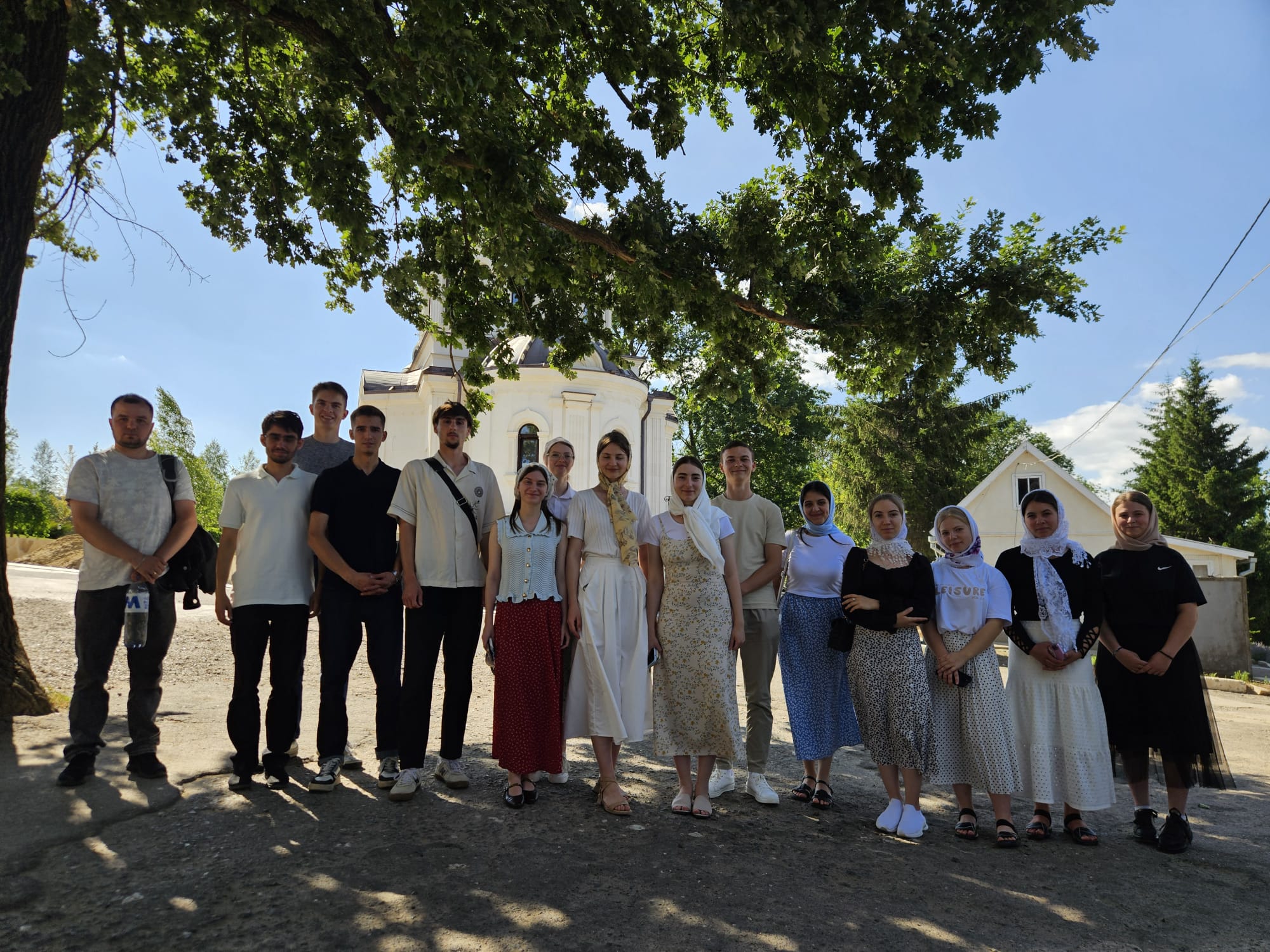 Mănăstirea „Sfânta Marta și Maria” a găzduit o tabără studențească
