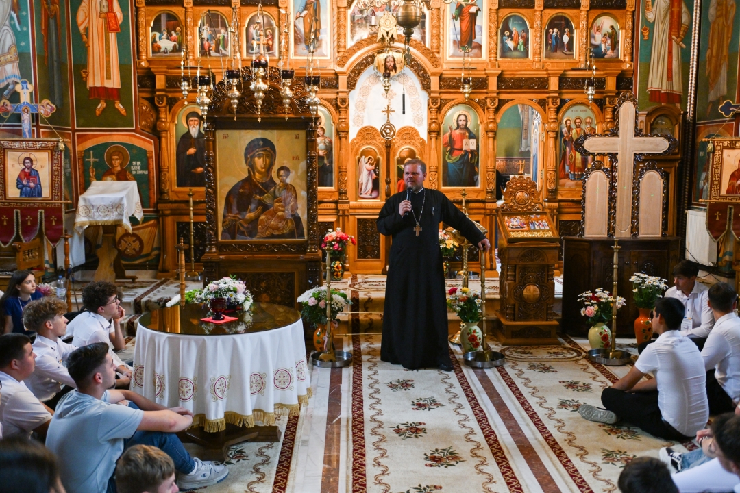 Întâlnirea Tinerilor Ortodocși din Protopopiatul Hârlău