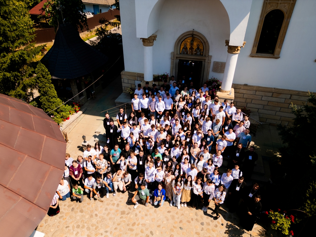 Întâlnirea Tinerilor Ortodocși din Protopopiatul Hârlău