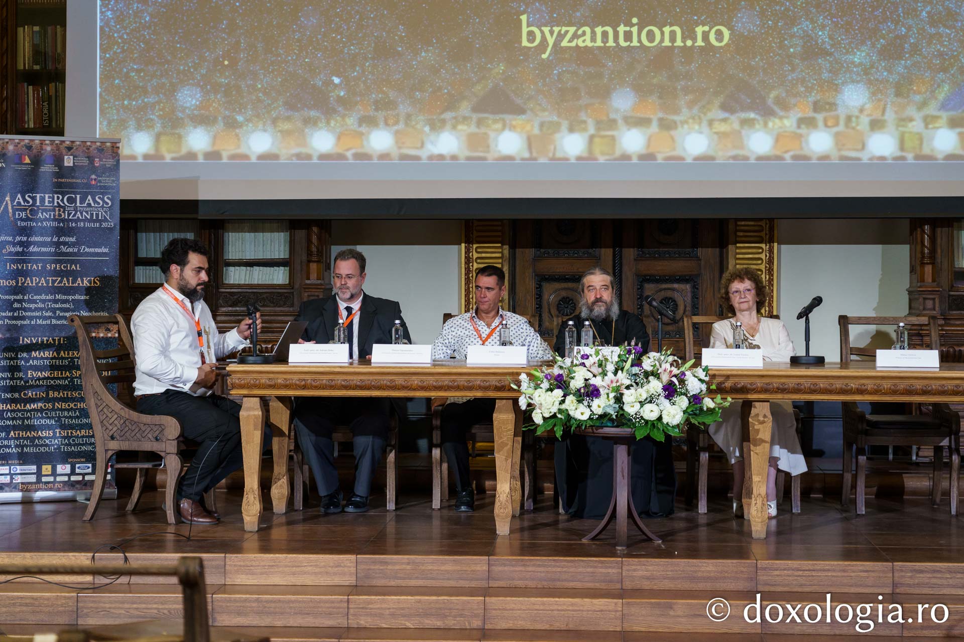 La Iași a început Masterclass-ul Internațional de Cânt Bizantin – cinci zile de formare, rugăciune și măiestrie închinată Maicii Domnului