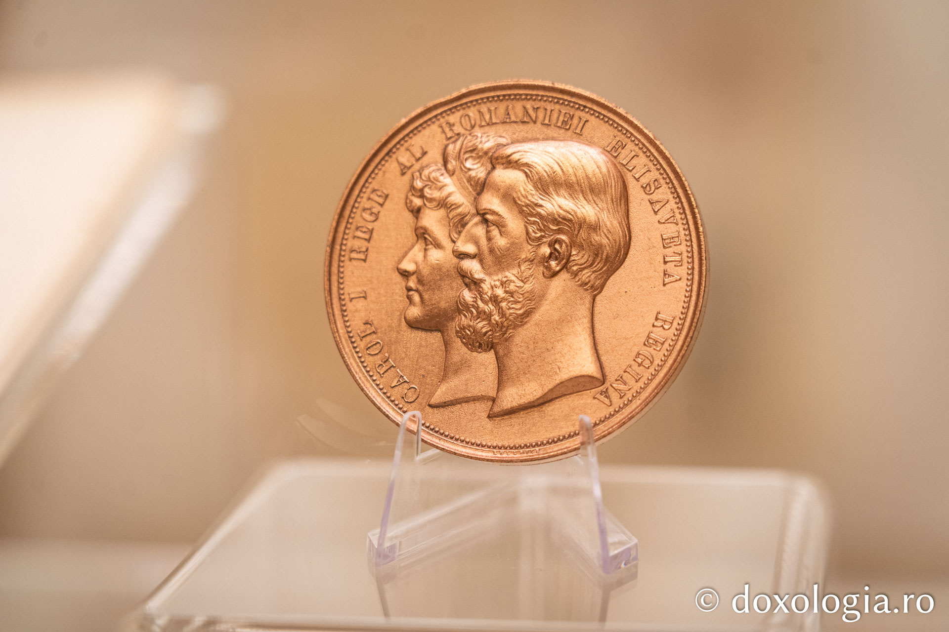 Familia Regală a României, în centrul unei expoziții-document la Muzeul Mitropolitan Iași - Deschiderea are loc astăzi, 18 iulie, în ziua comemorării Reginei Maria