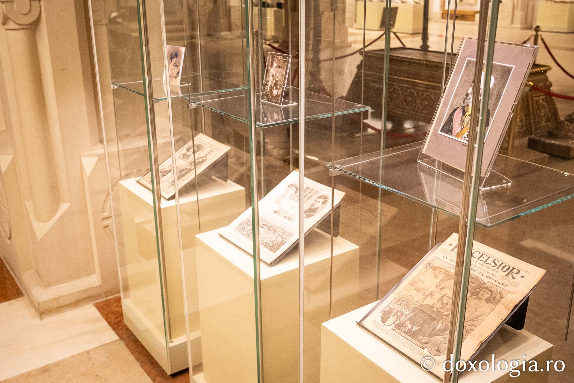 Familia Regală a României, în centrul unei expoziții-document la Muzeul Mitropolitan Iași - Deschiderea are loc astăzi, 18 iulie, în ziua comemorării Reginei Maria