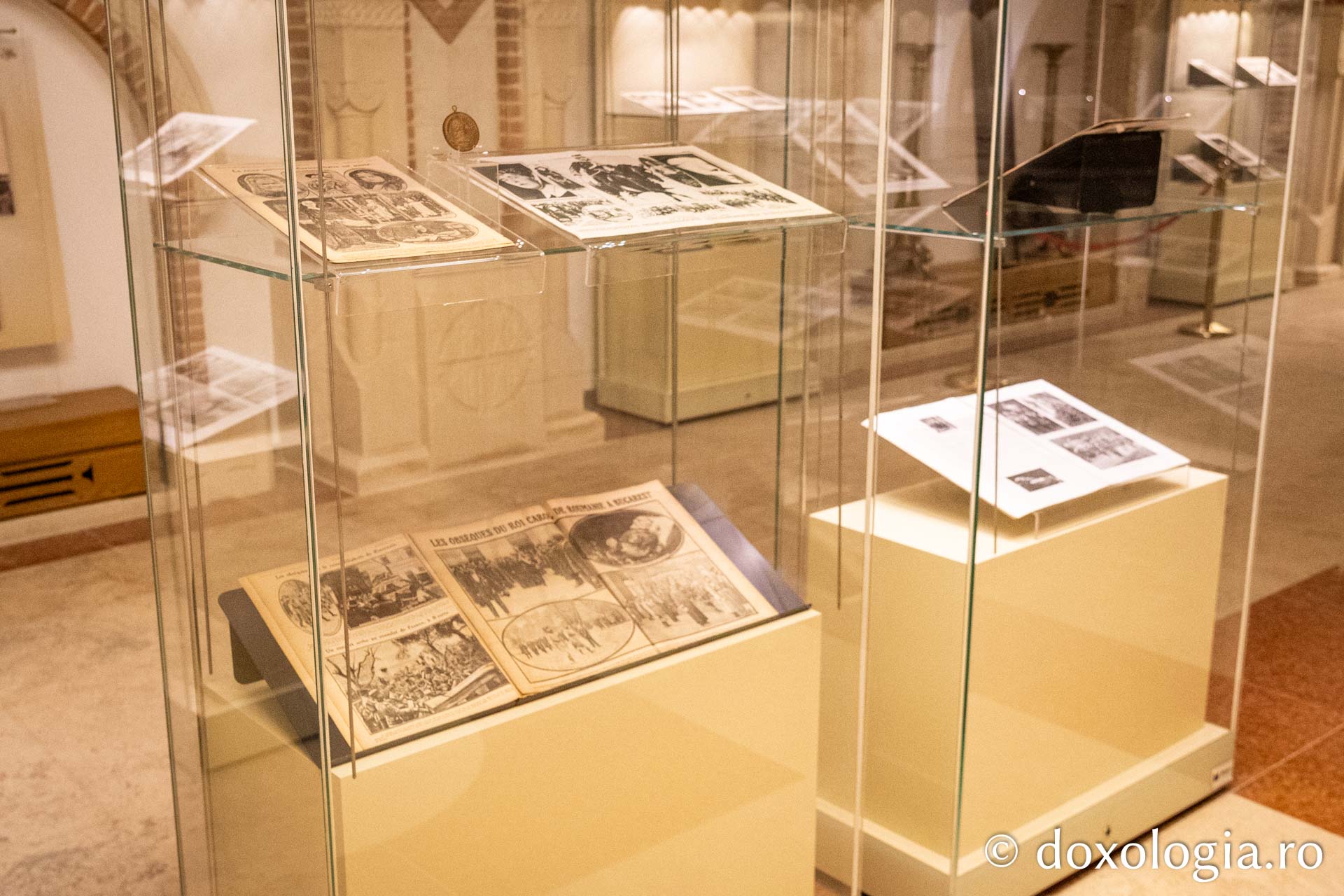 Familia Regală a României, în centrul unei expoziții-document la Muzeul Mitropolitan Iași - Deschiderea are loc astăzi, 18 iulie, în ziua comemorării Reginei Maria