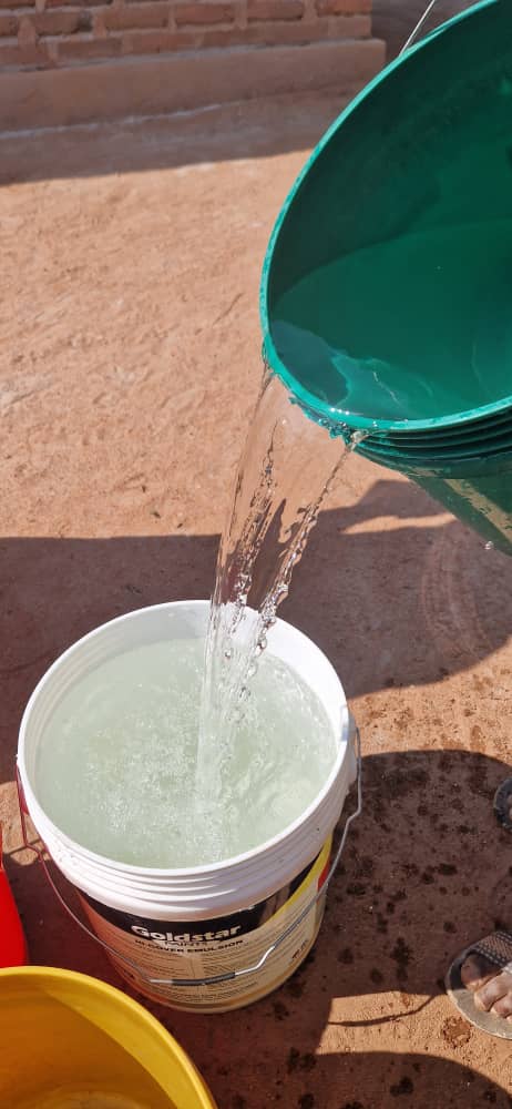 Aducțiuni de apă în satele Ipwasi și Mbumi