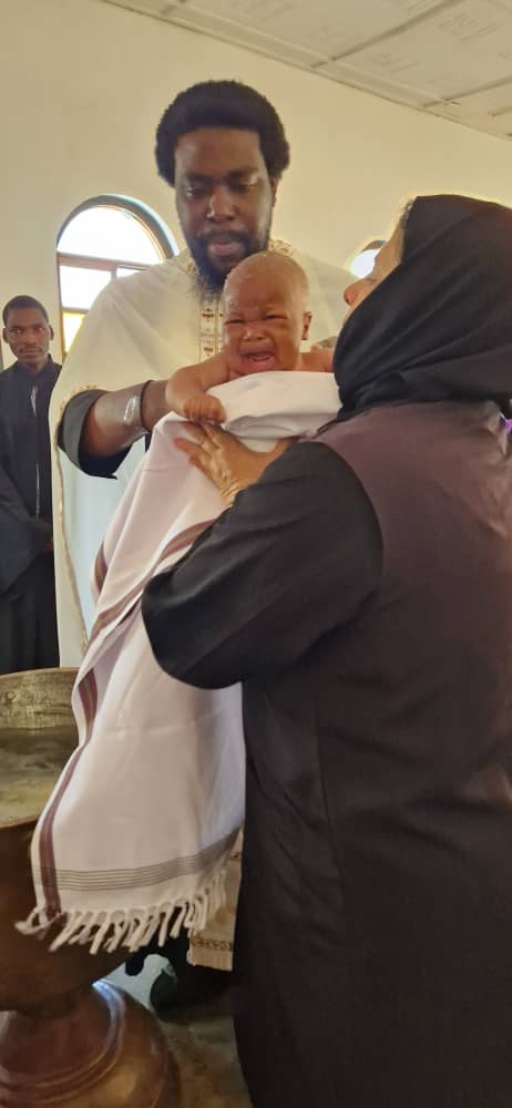 Botezuri în Kidamali la Centrul Misionar Ortodox