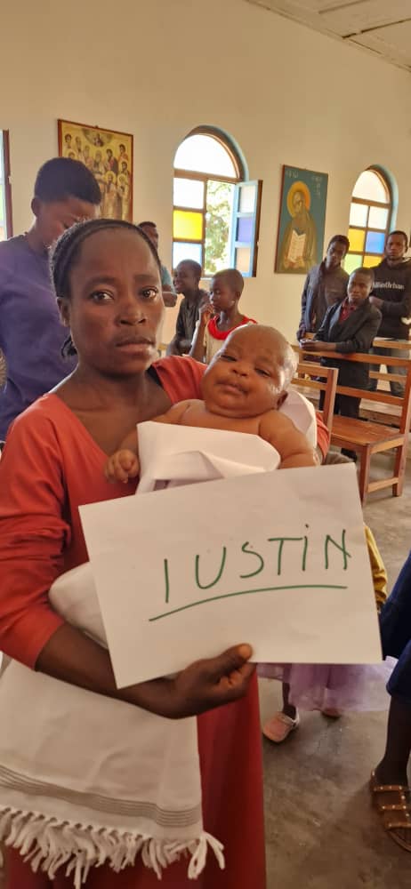 Botezuri în Kidamali la Centrul Misionar Ortodox