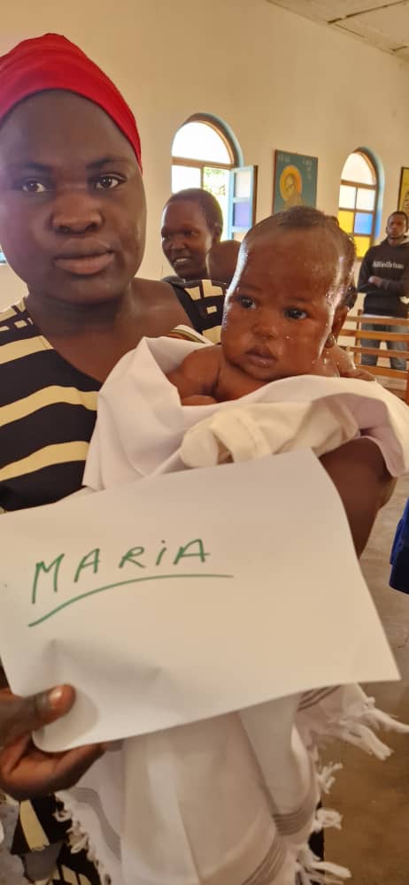 Botezuri în Kidamali la Centrul Misionar Ortodox