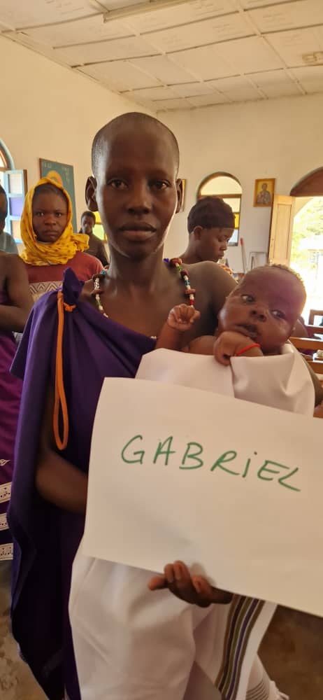 Botezuri în Kidamali la Centrul Misionar Ortodox