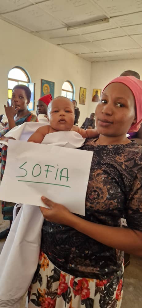 Botezuri în Kidamali la Centrul Misionar Ortodox