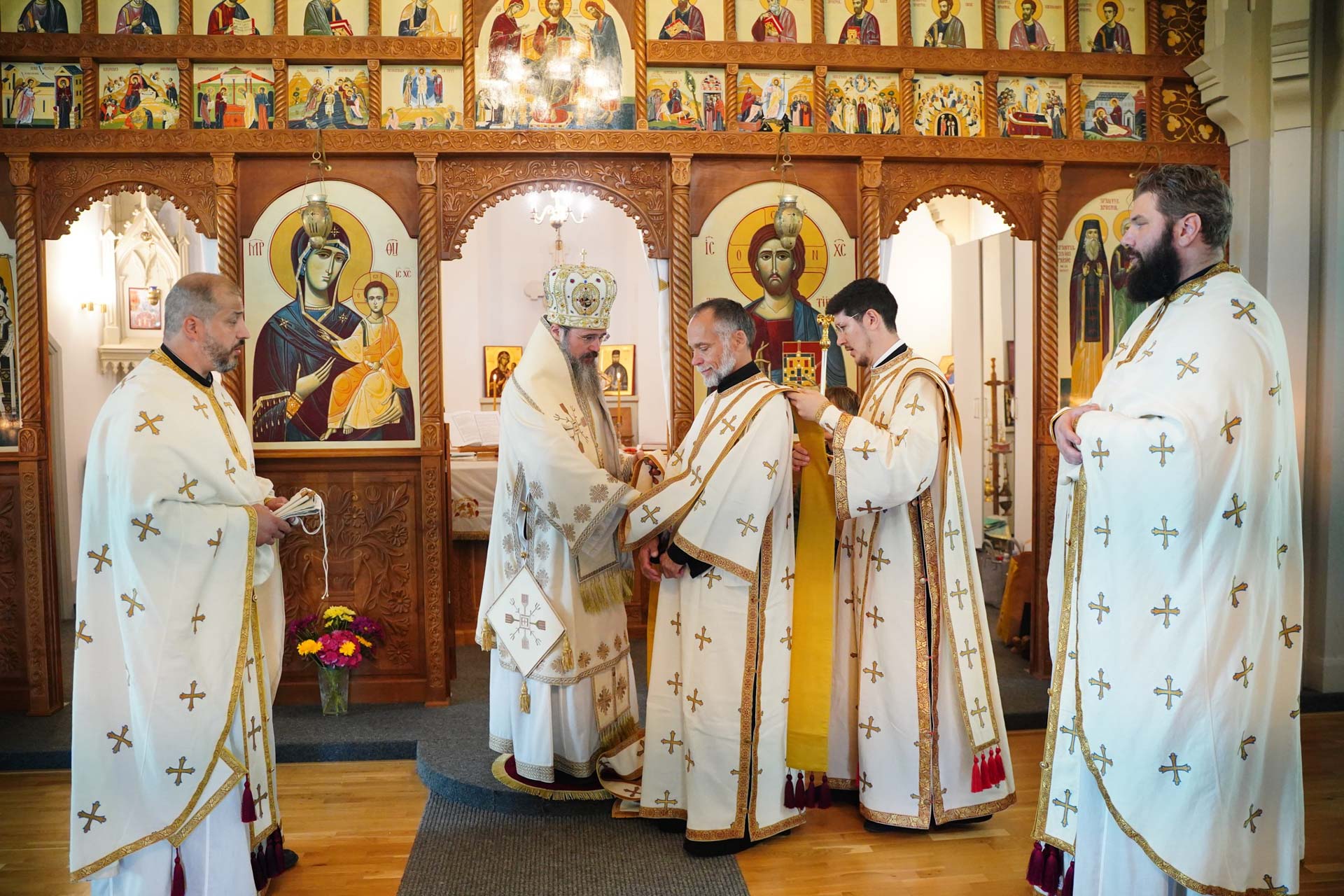 Episcopul Macarie a slujit în aceste zile în mijlocul credincioșilor scandinavi convertiți la Ortodoxie