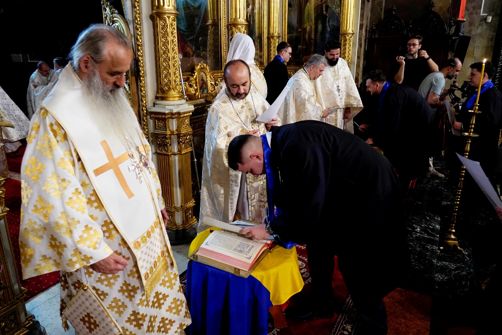 Absolvenții Promoției 2025 au depus Jurământul de credință: „Prin această mărturisire, însoțită de trăirea în inimă, vă veți mântui”