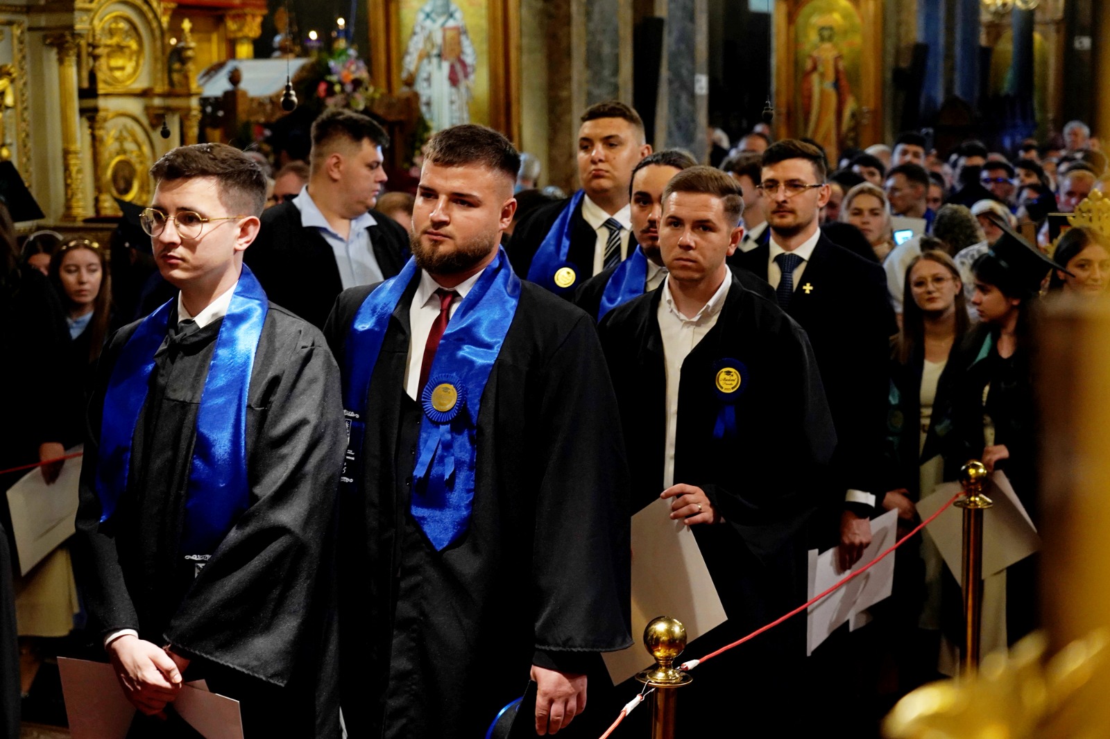 Absolvenții Promoției 2025 au depus Jurământul de credință: „Prin această mărturisire, însoțită de trăirea în inimă, vă veți mântui”