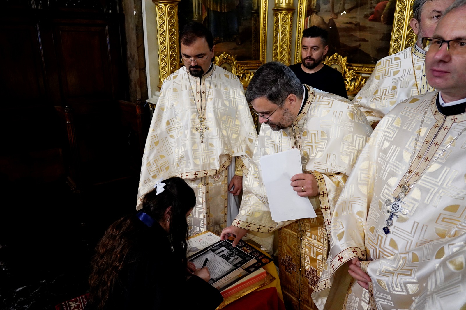 Absolvenții Promoției 2025 au depus Jurământul de credință: „Prin această mărturisire, însoțită de trăirea în inimă, vă veți mântui”