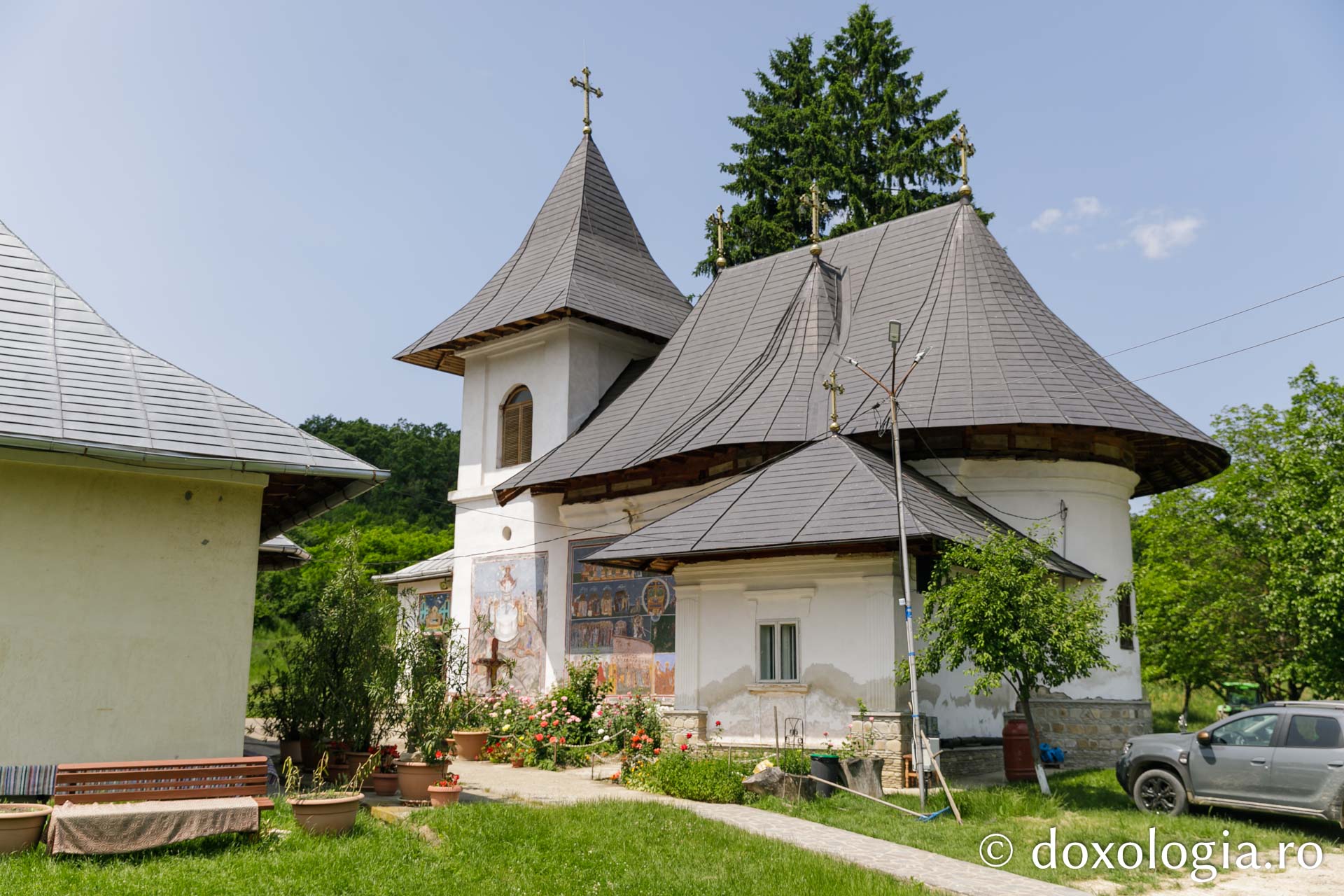 Mănăstirea Cozancea