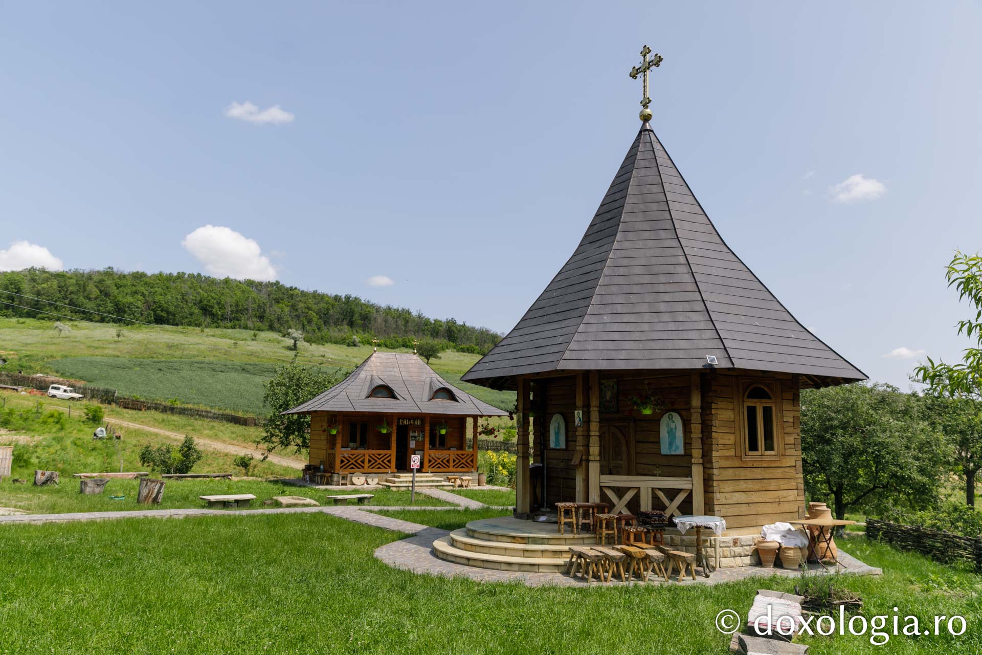 Mănăstirea Cozancea