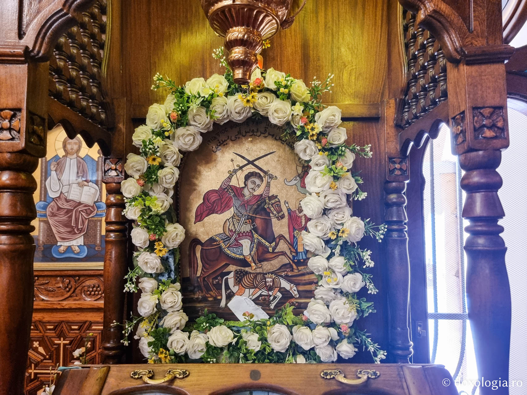 Închinare la moaștele Sfântului Mare Mucenic Mercurie