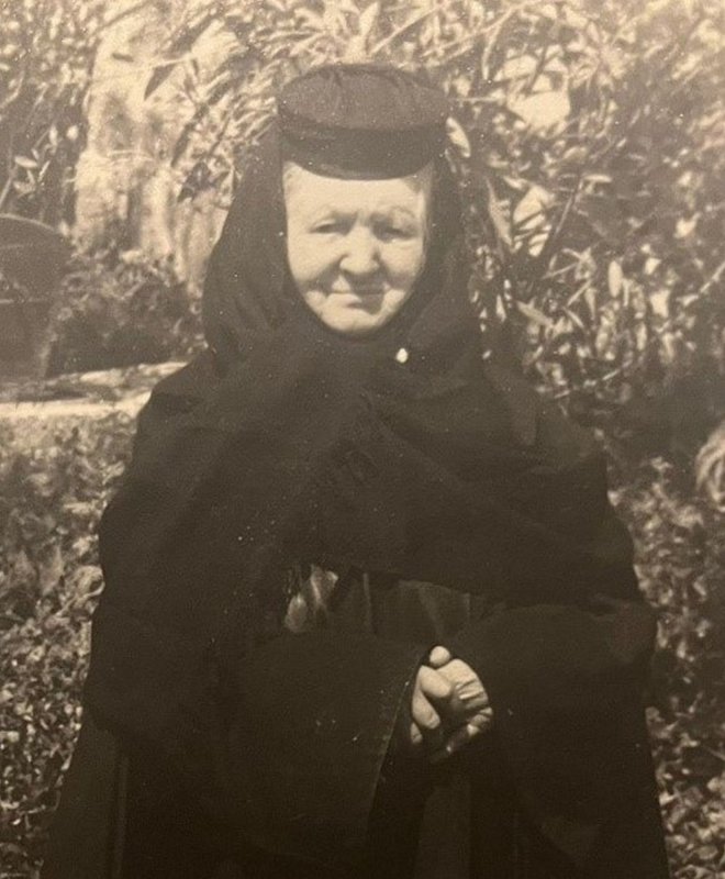 Monahia Filotimia Manolache Monahia Filotimia Manolache