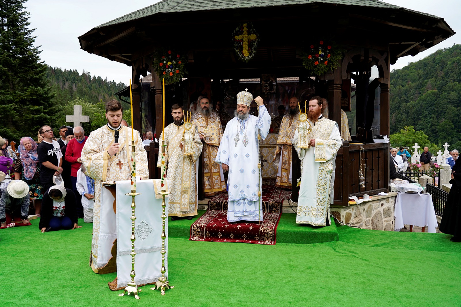 S-a împlinit jumătate de veac de la trecerea la cele veșnice a părintelui Nicodim Măndiță