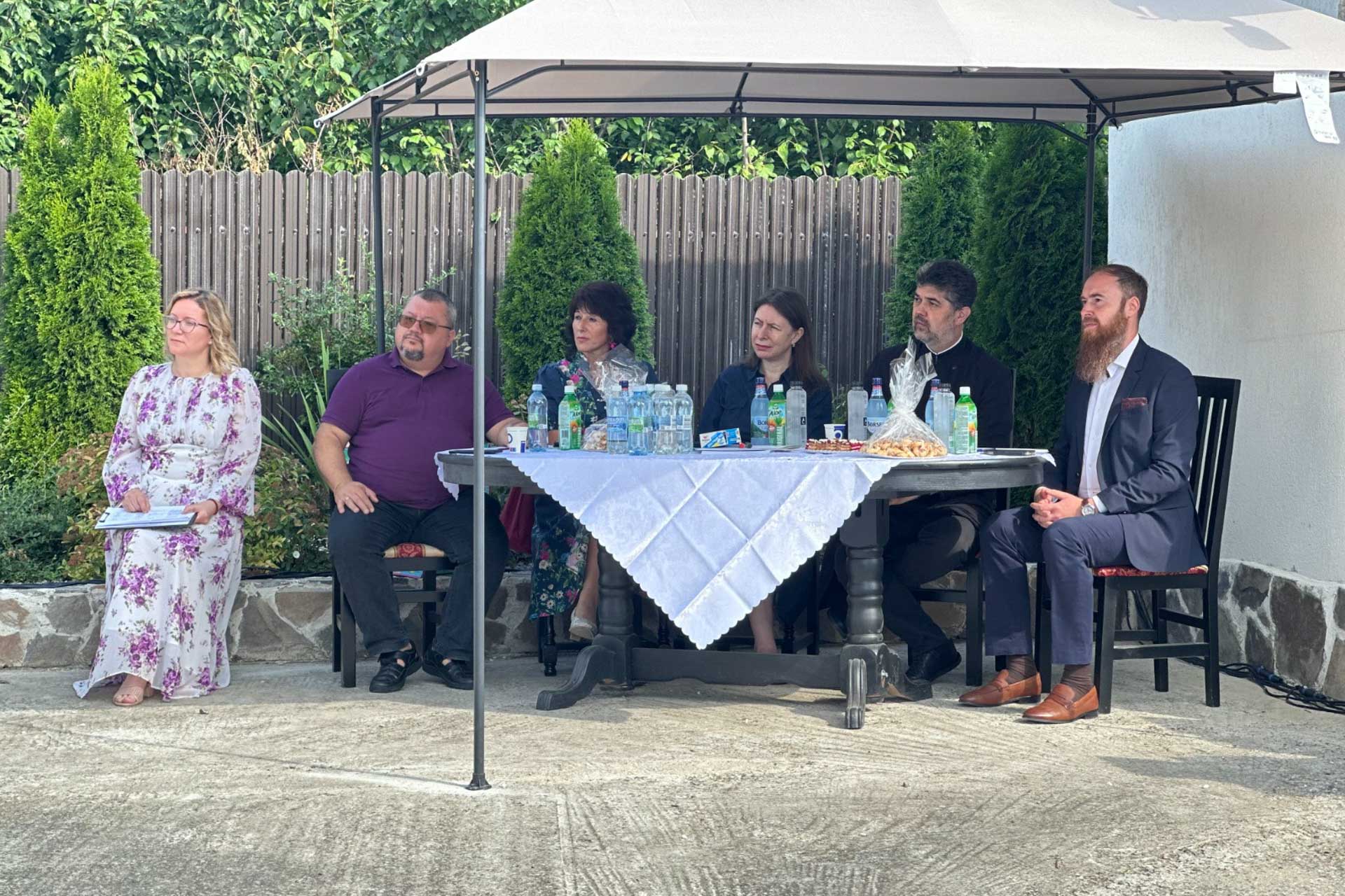 Festivalul-Concurs „Poezie sub cerul Dumitreștiului”