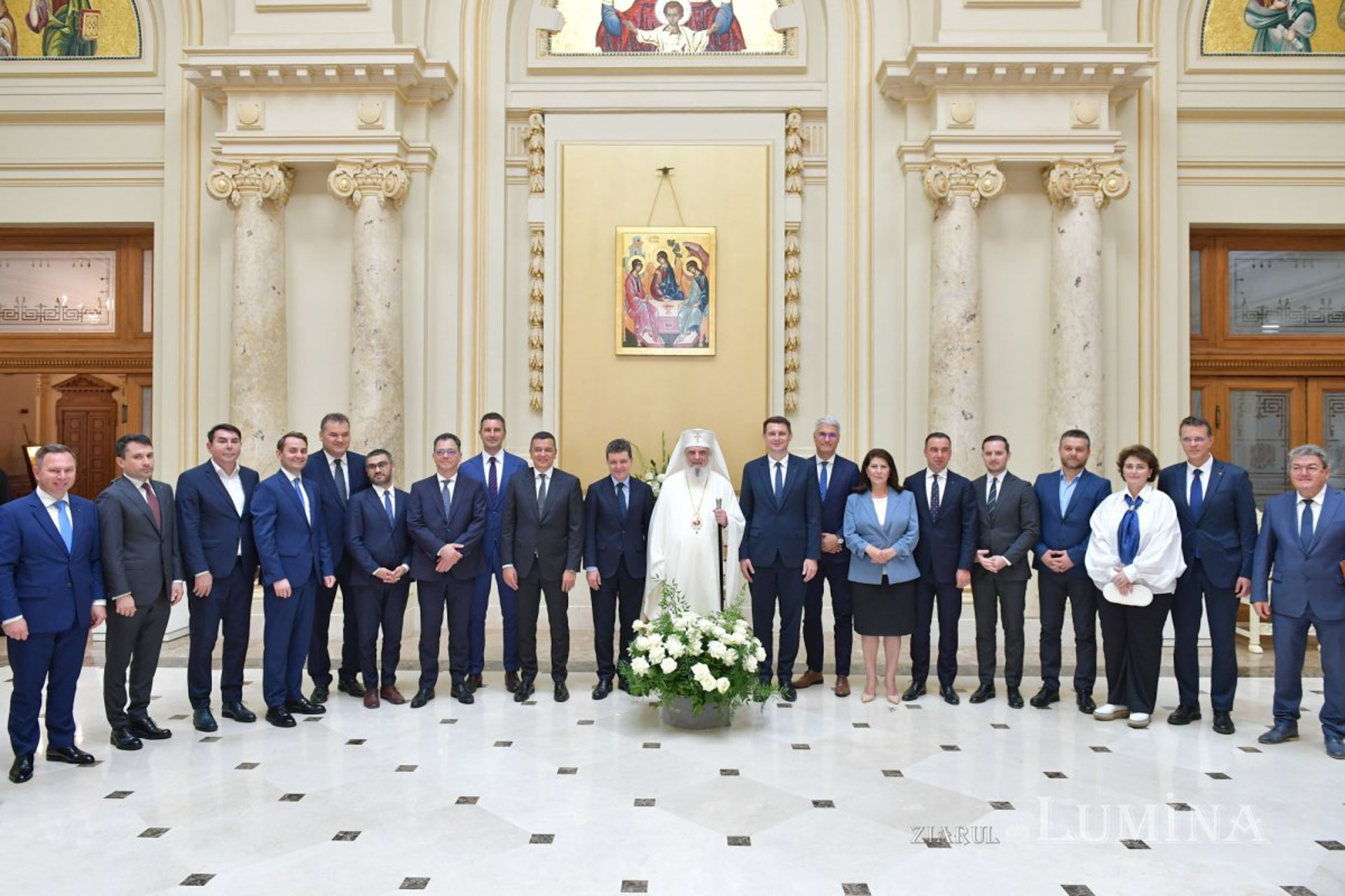 Preafericitul Părinte Daniel, Patriarhul Bisericii Ortodoxe Române, a împlinit 74 de ani. Sărbătoare la Catedrala Patriarhală și la Palatul Patriarhiei