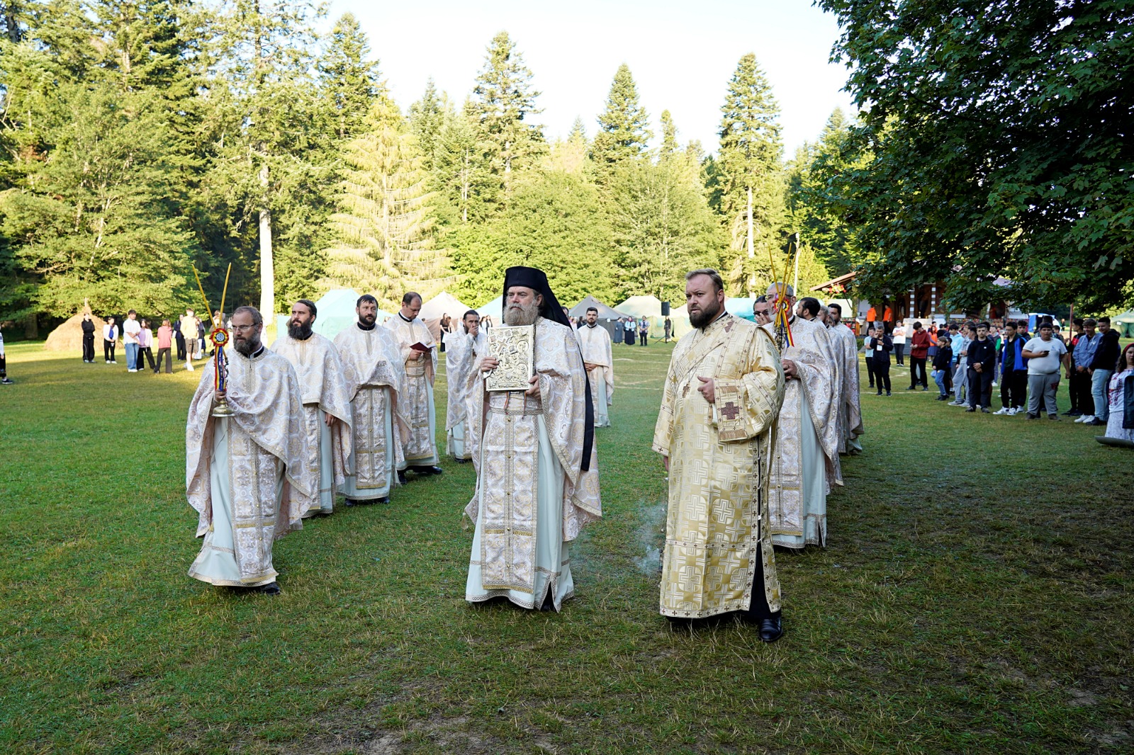 preoți tabăra Nemțișor