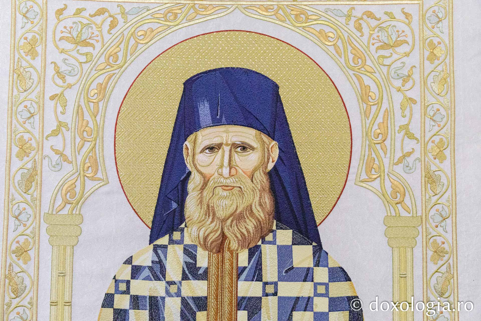 Veșmânt brodat pentru Sfântului Cuvios Dometie cel Milostiv de la Râmeț