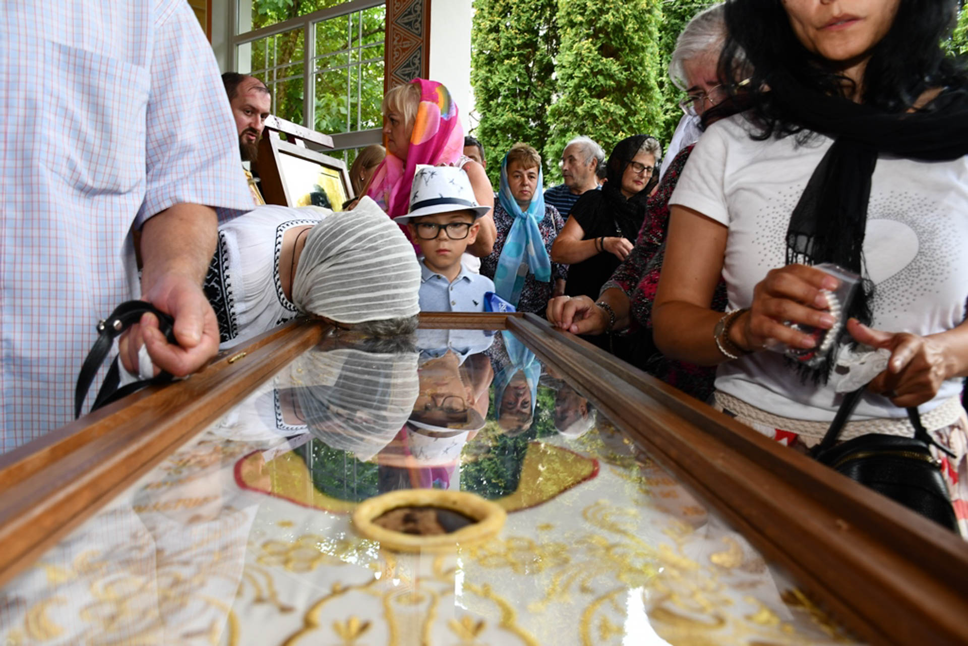 Zi de aleasă sărbătoare duhovnicească la Mănăstirea Vasiova: proclamarea canonizării Sfântului Calistrat și hramul mănăstirii