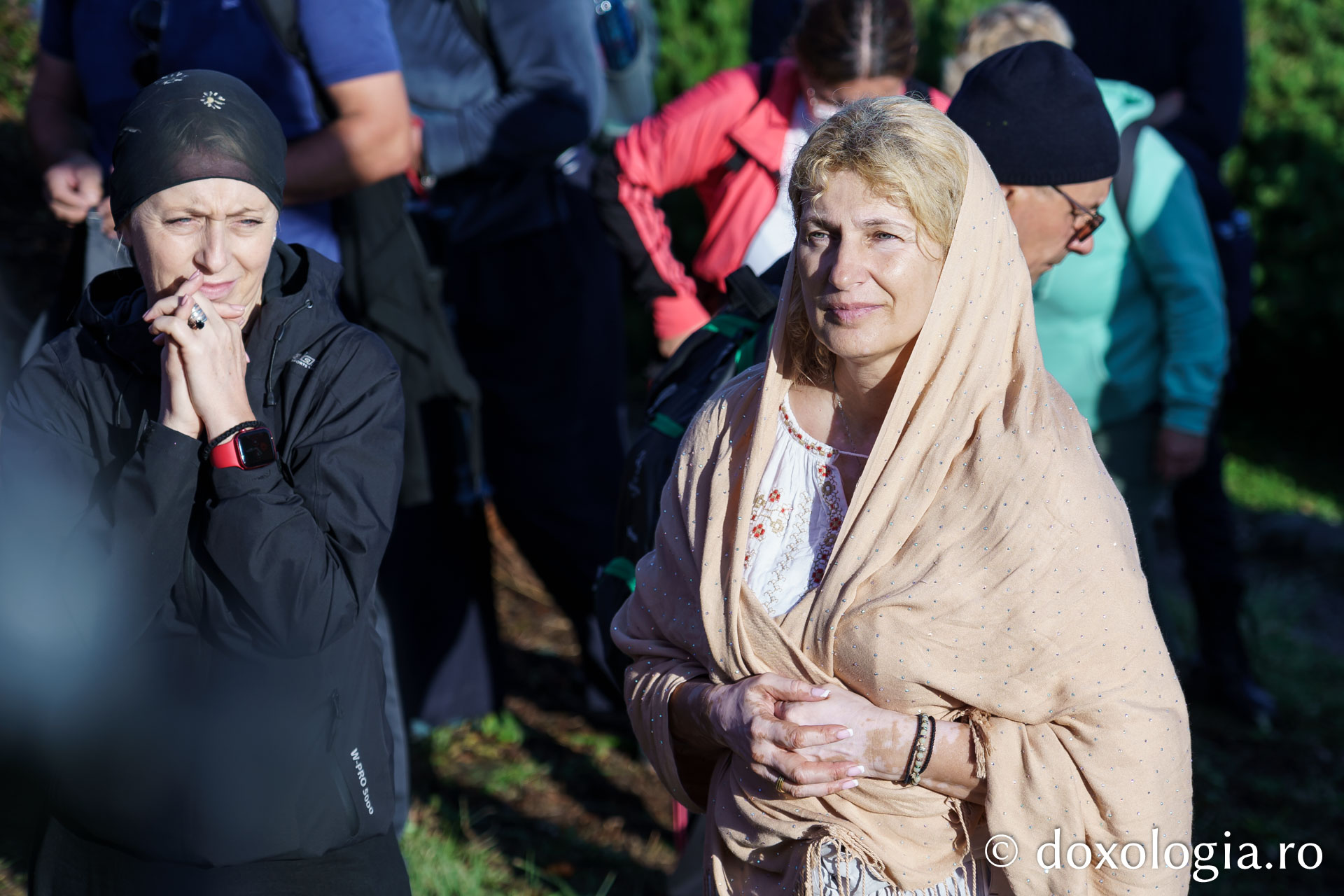 Sute de pelerini au urcat pe Ceahlău de Schimbarea la Față