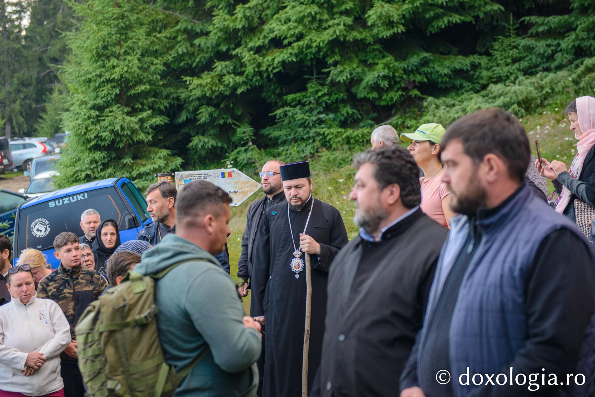 Sute de pelerini au urcat pe Ceahlău de Schimbarea la Față