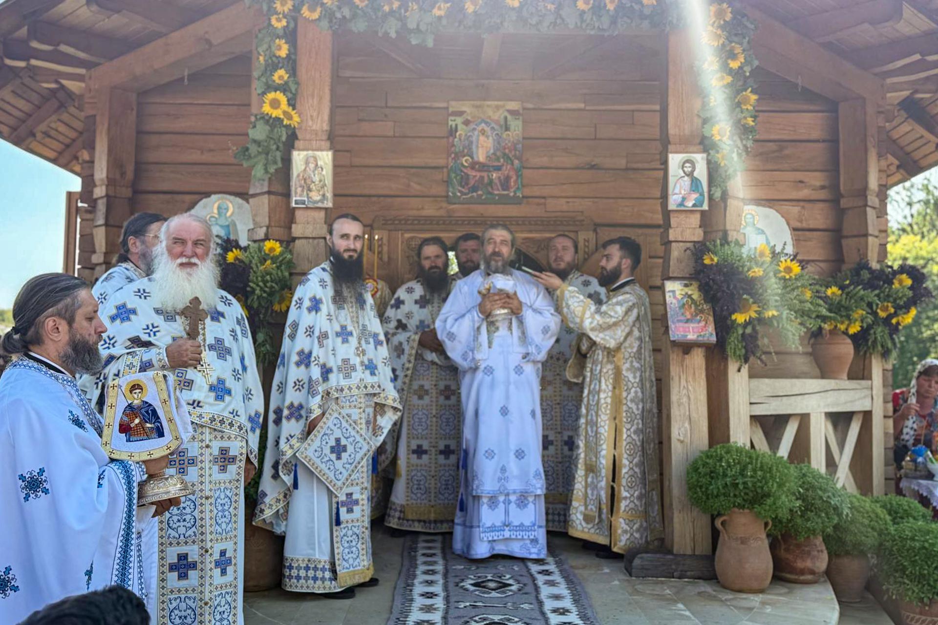 Bucurie duhovnicească la Mănăstirea Cozancea, de sărbătoarea Adormirii Maicii Domnului