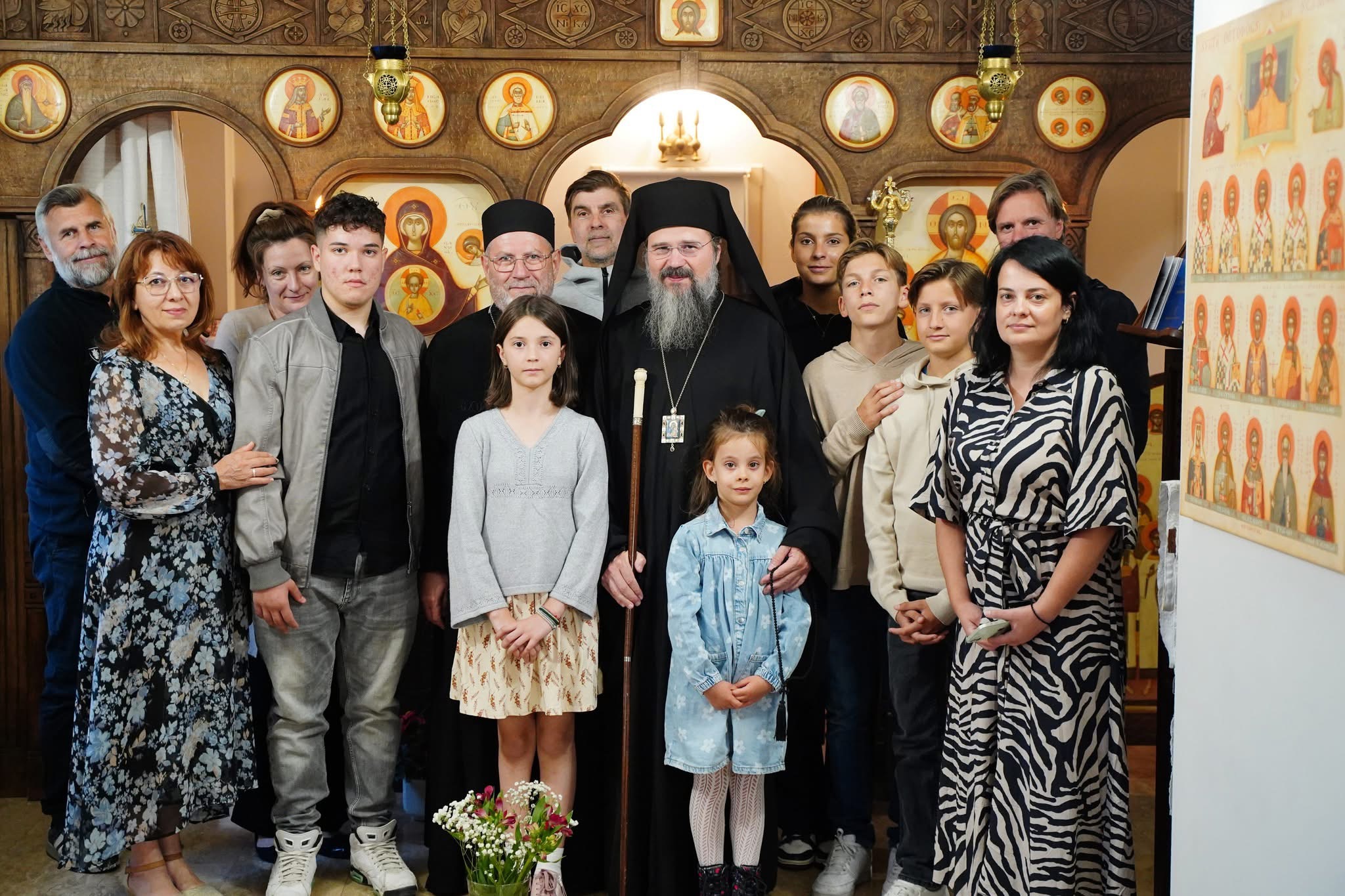 Coordonatorul Pro Vita Iași a primit, din partea PS Macarie, Crucea Nordului