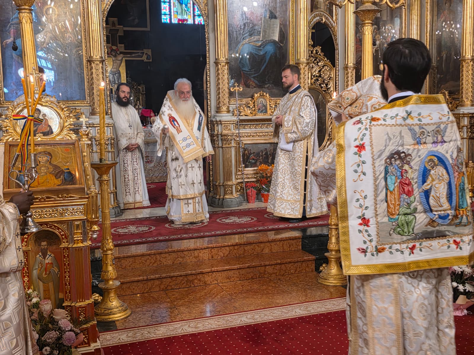 Arhiepiscopul de Nairobi a slujit la Catedrala Mitropolitană din Iași