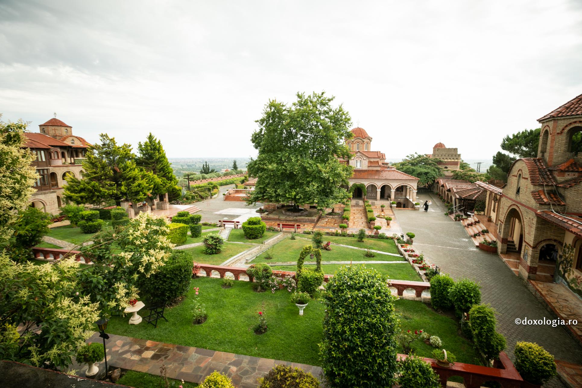 Manastirea Sfantul Efrem Sirul